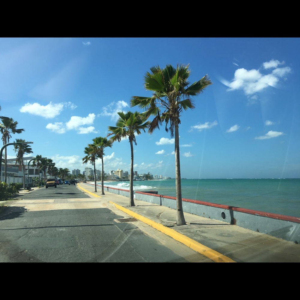 Meet your Posher, Manolo